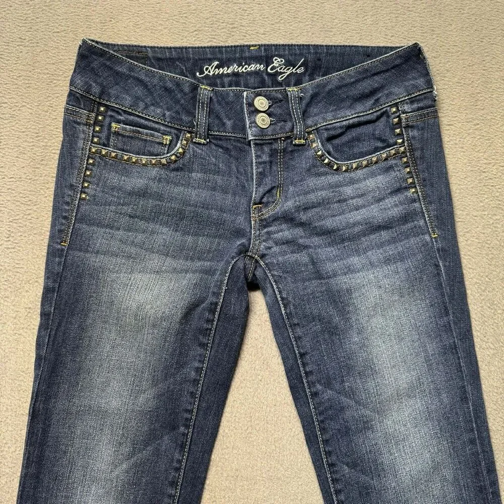 American Eagle Womens 2 Regular Artist Crop Jeans Dark Wash Studded Denim EUC